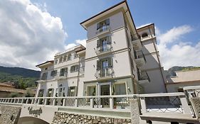 Al Campanile Aparthotel & Suite